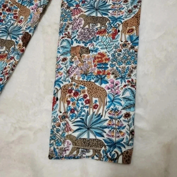 Talbots RELAXED CHINOS - TROPICAL SAFARI Animal Print Size 0 Petite - Picture 6 of 9